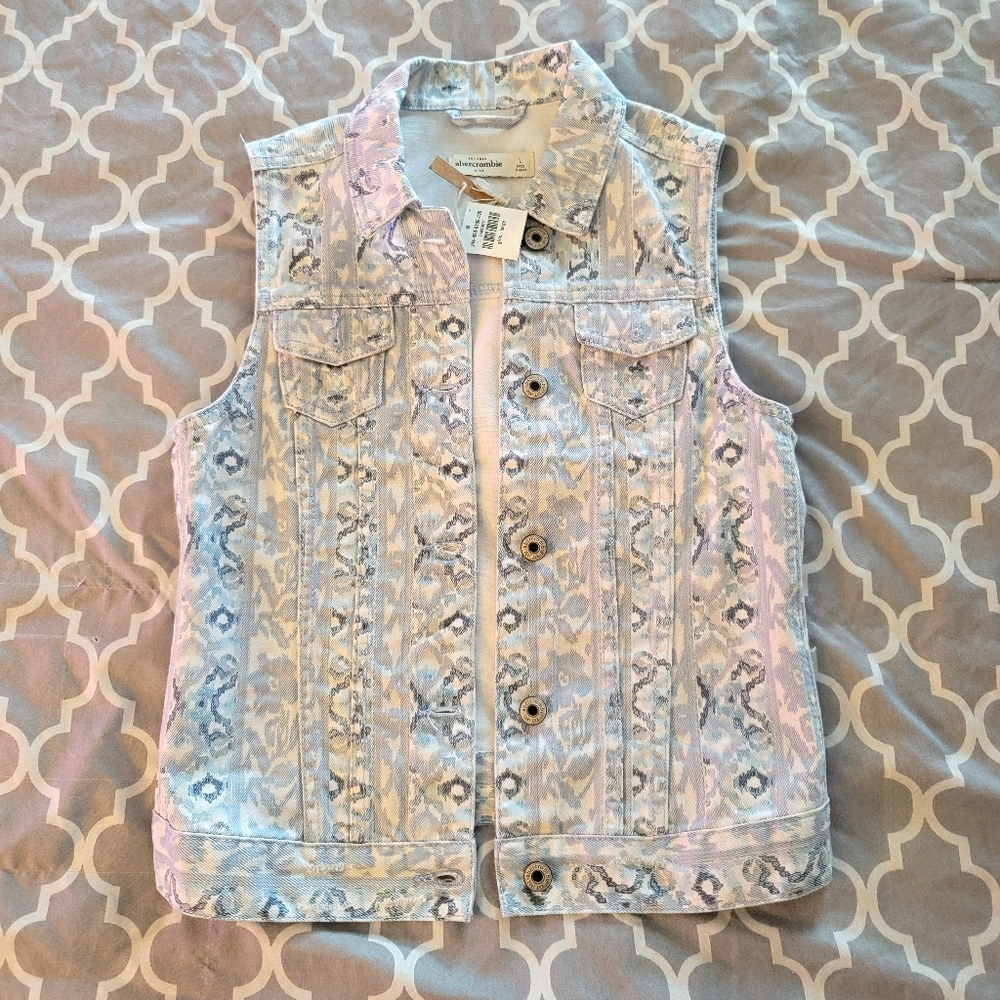 Abercrombie Kids Brand new Vest and a dress